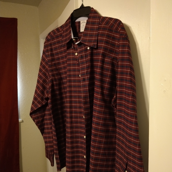 Shirt - Picture 2 of 5